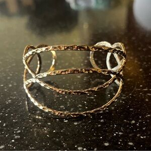 Elegant Gold Cuff Bracelet
